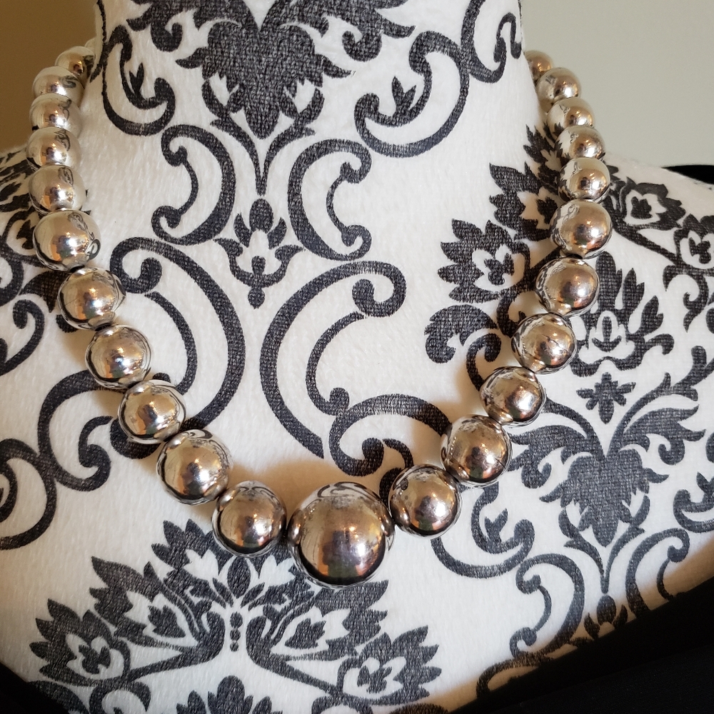 Vintage Navajo sterling silver necklace